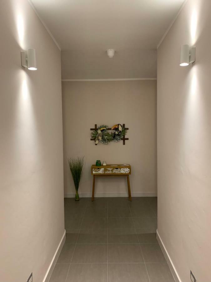 Red'S Apartments ตอร์เร เมลิสซา ภายนอก รูปภาพ